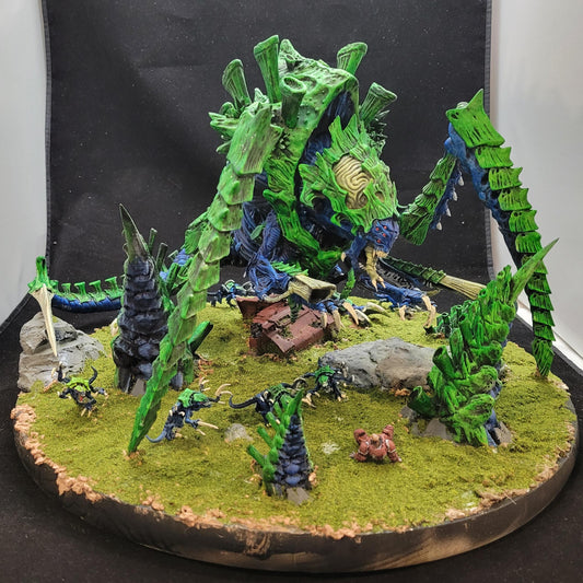 Xenarid Queen - Xenarid Alien Bugs -  Sci-Fi Grimdark Bug aliens by STATIONFORGE