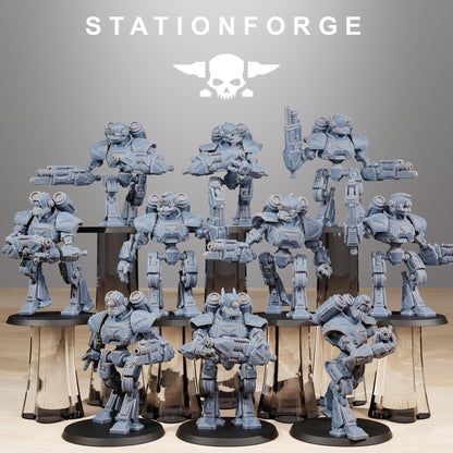 Scavenger Mechanods, Space Techno-bots, modular Sci-Fi warriors by STATIONFORGE, Sci-Fi Wargames Cyber-themed Grimdark miniatures
