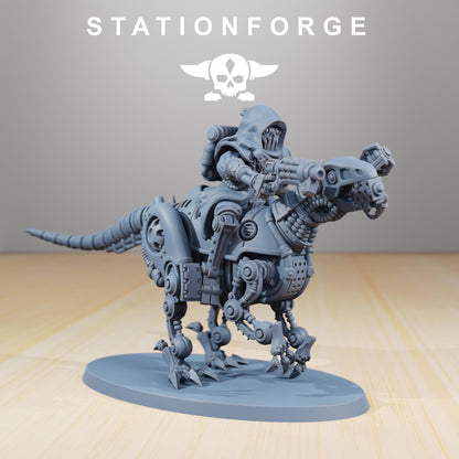 Scavenger Riders, Space Techno-bots, modular Sci-Fi warriors by STATIONFORGE, Sci-Fi Wargames Cyber-themed Grimdark miniatures