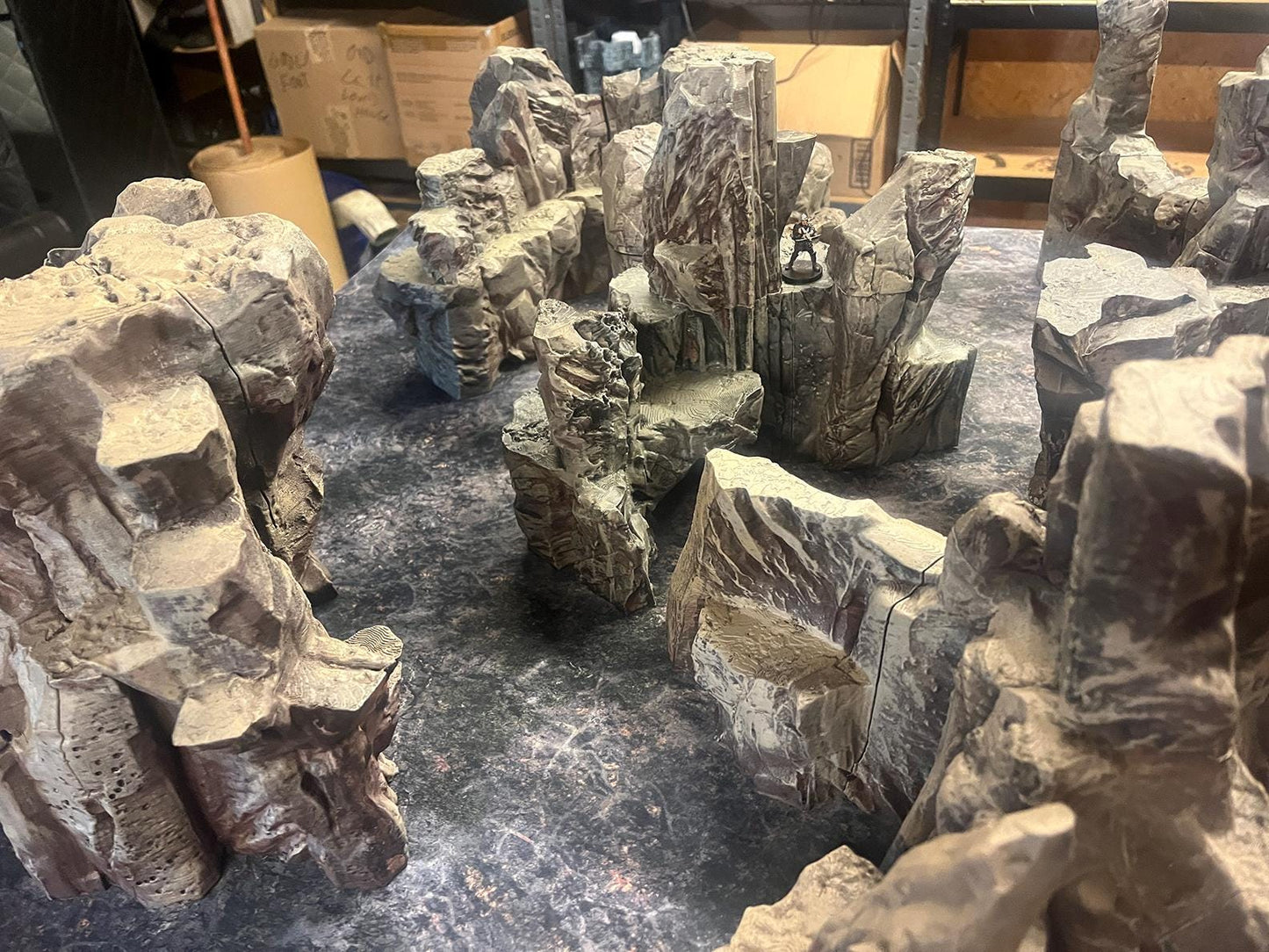 Universal Cliff Labyrinth Terrain Set - 3D Printed Tabletop Terrain, Perfect for Wargames, Board Games, Role Playing Games