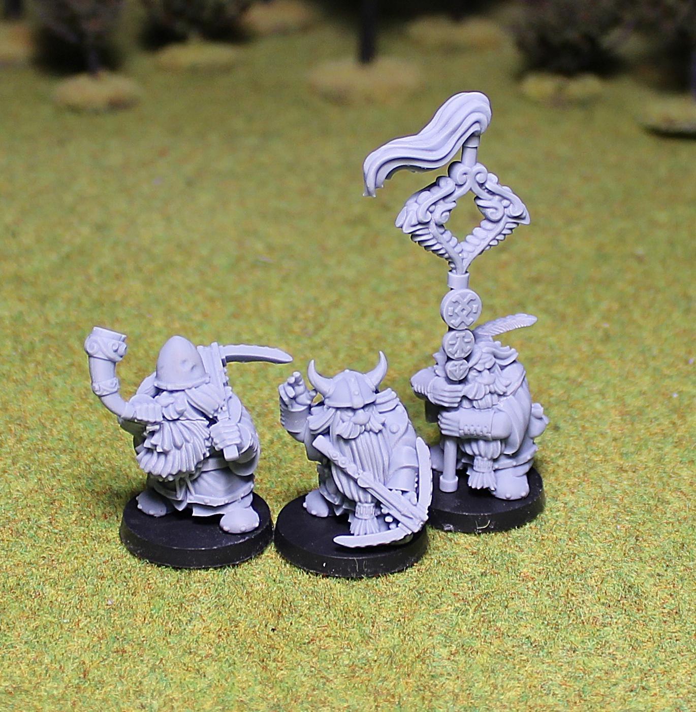 Dwarf Crossbowmen, Fantasy Skirmish Miniatures by MoM Miniatures, perfect for Fantasy Wargames and RPGs