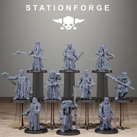 Scavenger Blade Preachers, Modular Sci-Fi Techno-Bot Miniatures by STATIONFORGE, Grimdark Wargames Proxy