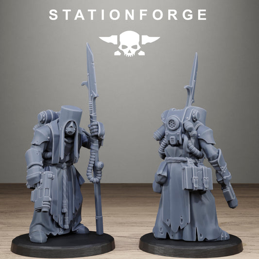 Scavenger Blade Preachers, Modular Sci-Fi Techno-Bot Miniatures by STATIONFORGE, Grimdark Wargames Proxy