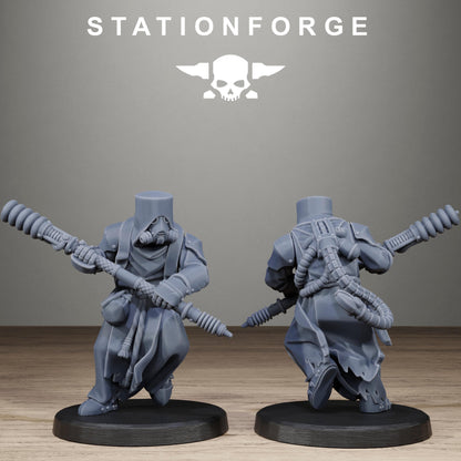 Scavenger Blade Preachers, Modular Sci-Fi Techno-Bot Miniatures by STATIONFORGE, Grimdark Wargames Proxy