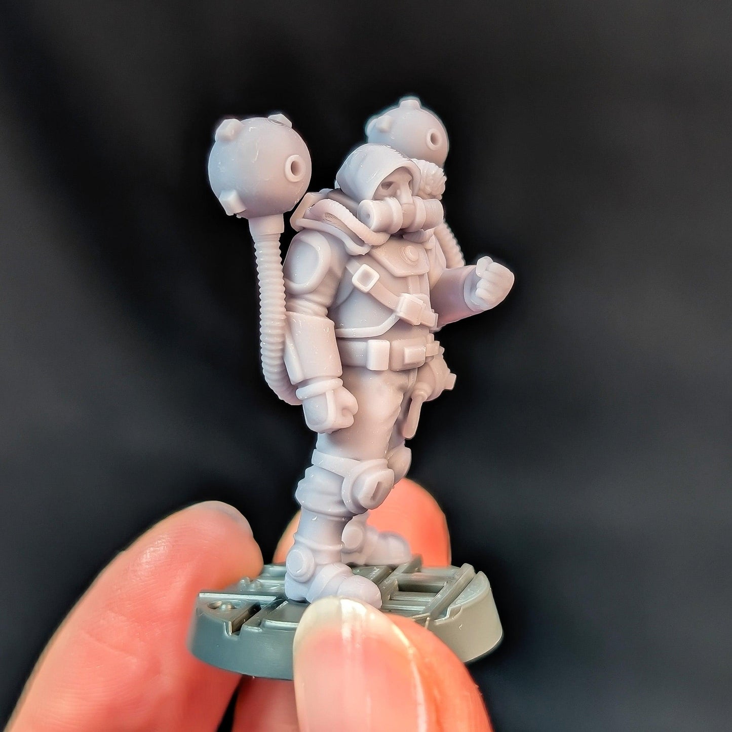 Stratos Guild + Aerlings x2, Sci-Fi Grimdark Civilians by Print Minis, Hive City Skirmish