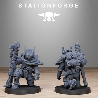 Tarion Hunters, Communitarian Alien Infantry, Sci-Fi Wargames Miniatures by STATIONFORGE