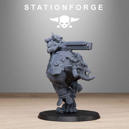 Tarion Beasts, Communitarian Alien Infantry, Sci-Fi Wargames Miniatures by STATIONFORGE