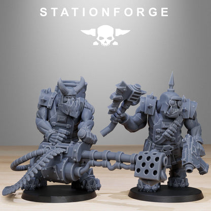 Orkaz Spec Team, Space-Faring Orkish Menace Sculpted by STATIONFORGE, Grimdark Compatible, Sci-Fi Wargame Scale