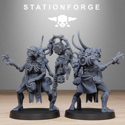Techno Savanger Necromants, Chaos Worshipper Sci-Fi Wargames Miniatures by STATIONFORGE, Corrupted Imperial Guard