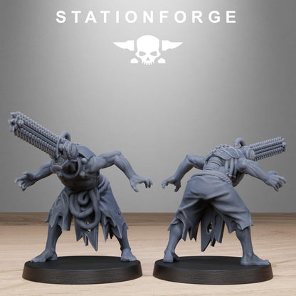 Techno Savanger Necromants, Chaos Worshipper Sci-Fi Wargames Miniatures by STATIONFORGE, Corrupted Imperial Guard