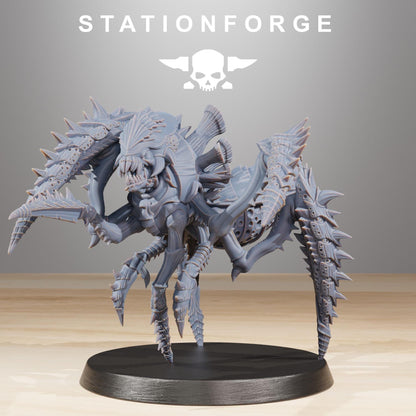 Xenarid Crawlers 1 - Xenarid Alien Bugs -  Sci-Fi Grimdark Bug aliens by STATIONFORGE