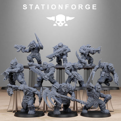 Orkaz Biotech Looters, Space-Faring Orkish Menace Sculpted by STATIONFORGE, Grimdark Compatible, Sci-Fi Wargame Scale