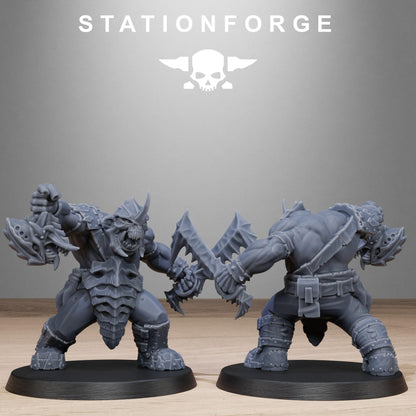 Orkaz Biotech Looters, Space-Faring Orkish Menace Sculpted by STATIONFORGE, Grimdark Compatible, Sci-Fi Wargame Scale
