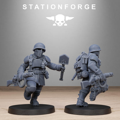 FreeGuard Builder Kit, Imperial Guard Proxy, Sci-Fi Wargames Miniatures by STATIONFORGE