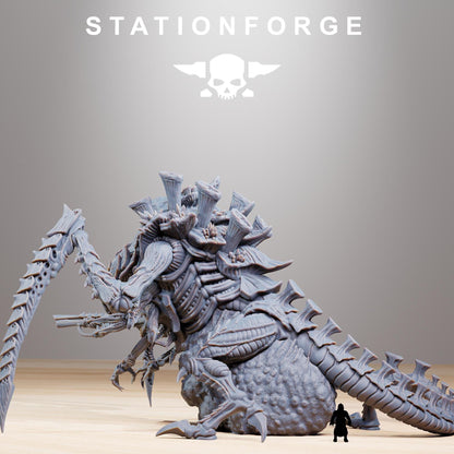 Xenarid Queen - Xenarid Alien Bugs -  Sci-Fi Grimdark Bug aliens by STATIONFORGE