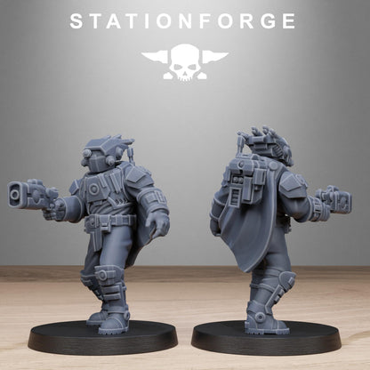Tarion Pistoleers, Communitarian Alien Infantry, Sci-Fi Wargames Miniatures by STATIONFORGE