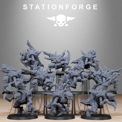 Xenarid Karnyxes - Xenarid Alien Bugs -  Sci-Fi Grimdark Bug aliens by STATIONFORGE