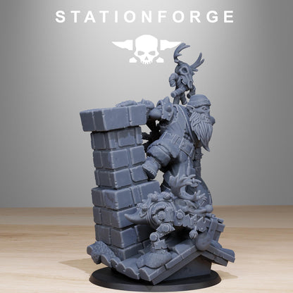 Orkaz Claus, Space-Faring Orkish Menace Sculpted by STATIONFORGE, Grimdark Compatible, Sci-Fi Wargame Scale