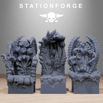 Xenarid Diorama Stands, Sci-Fi Bug Alien Miniatures by STATIONFORGE, Grimdark Wargames Proxy