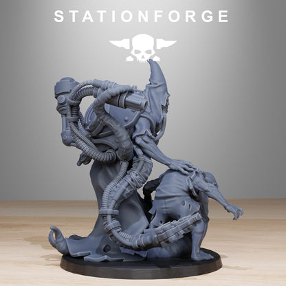 Scavenger Lotharius, Space Techno-bots, modular Sci-Fi warriors by STATIONFORGE, Sci-Fi Wargames Cyber-themed Grimdark miniatures