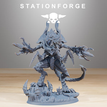 Xenarid Devourers - Xenarid Alien Bugs -  Sci-Fi Grimdark Bug aliens by STATIONFORGE
