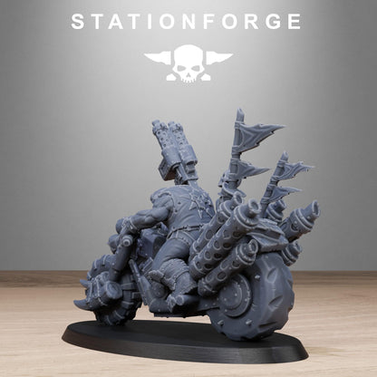 Orkaz Bikers, Sci-Fi Ork Miniatures by STATIONFORGE