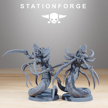 Xenarid Serpents - Xenarid Alien Bugs -  Sci-Fi Grimdark Bug aliens by STATIONFORGE