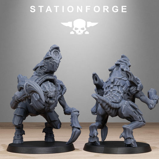 Xenarid Karnyxes - Xenarid Alien Bugs -  Sci-Fi Grimdark Bug aliens by STATIONFORGE