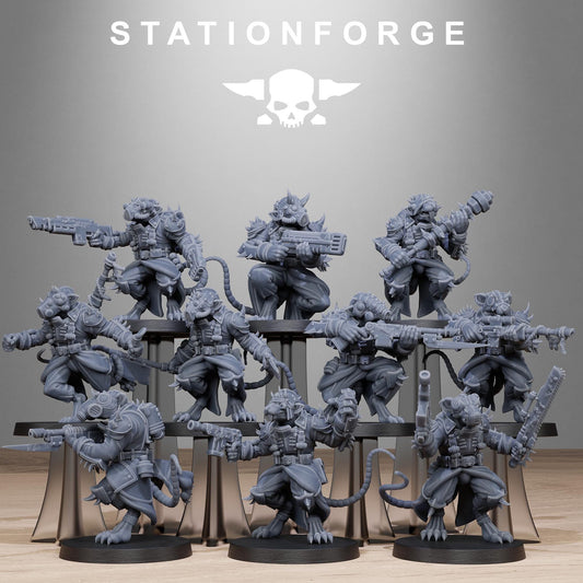 Corrupted Guard Raticus, Space Techno-Rats, monopose Sci-Fi warriors by STATIONFORGE, Sci-Fi Wargames Rat-Themed Grimdark miniatures