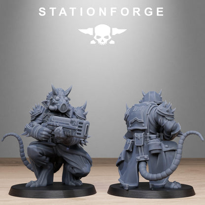 Corrupted Guard Raticus, Space Techno-Rats, monopose Sci-Fi warriors by STATIONFORGE, Sci-Fi Wargames Rat-Themed Grimdark miniatures