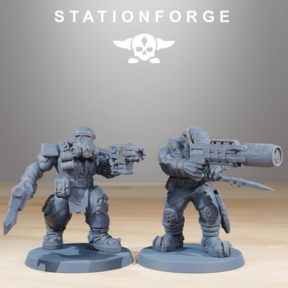 Orkaz Skillers, Space-Faring Orkish Menace Sculpted by STATIONFORGE, Grimdark Compatible, Sci-Fi Wargame Scale